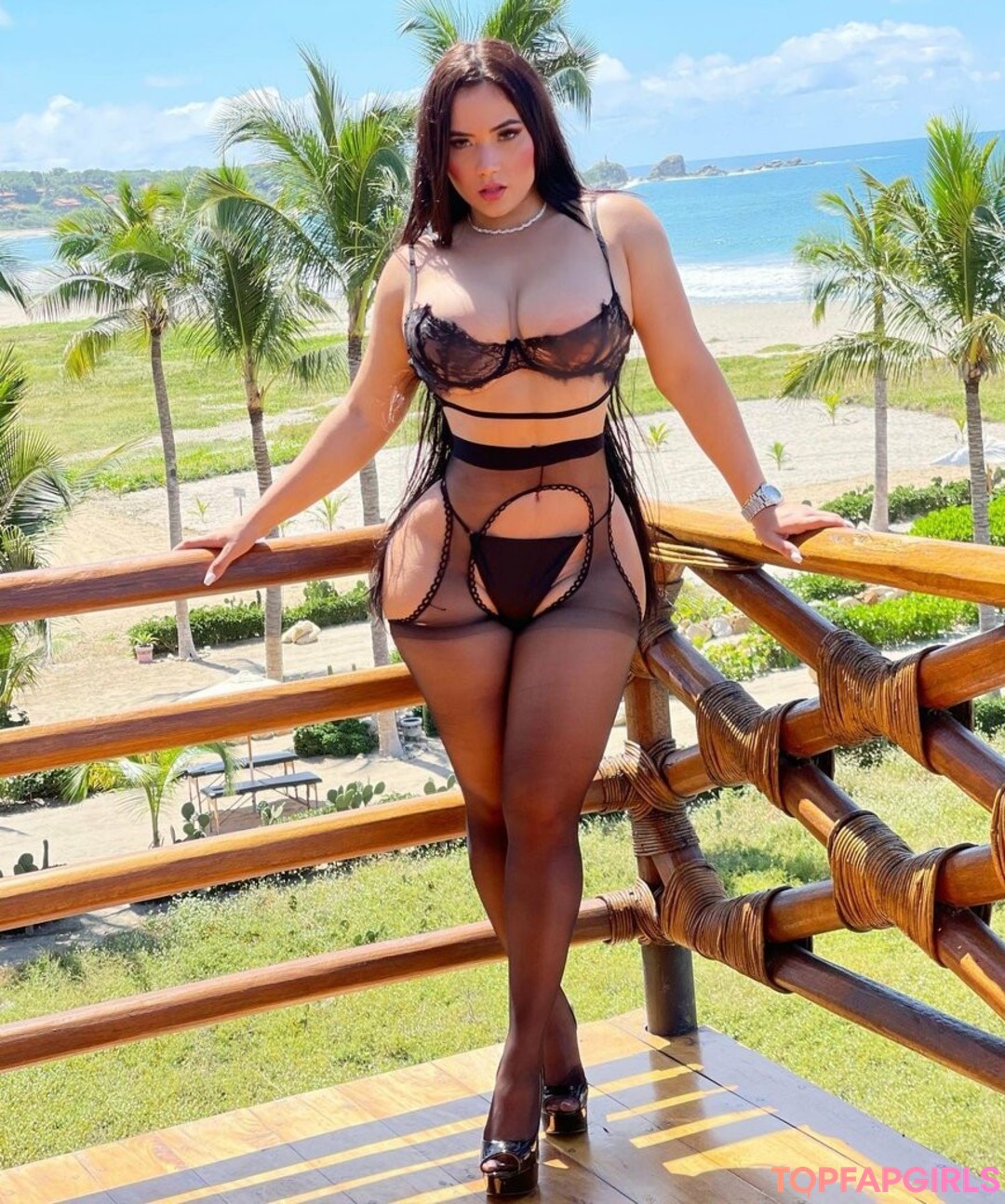Foto di nudo di fuga di OnlyFans di Ashley Carolina #144 Foto di nudo di fuga di OnlyFans di Ashley Carolina #144