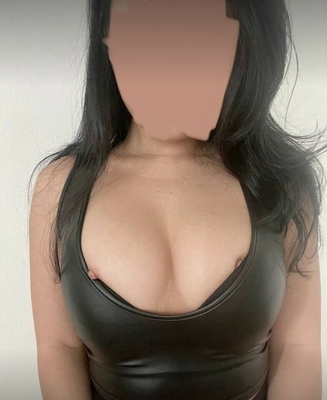 Foto di nudo di fuga di OnlyFans di Prettylexi711