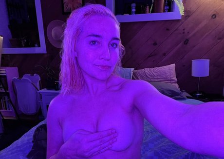 Foto di nudo di fuga di OnlyFans di Erin Postsoffice