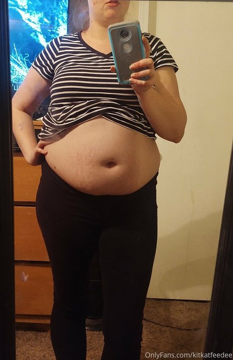 Foto di nudo di fuga di OnlyFans di Kinkycurvykat