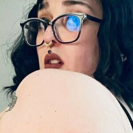 Foto di nudo di fuga di OnlyFans di Mommyglutton