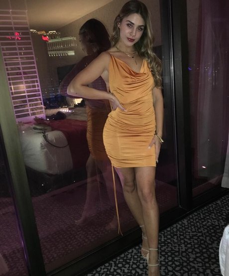 Emmily Mello