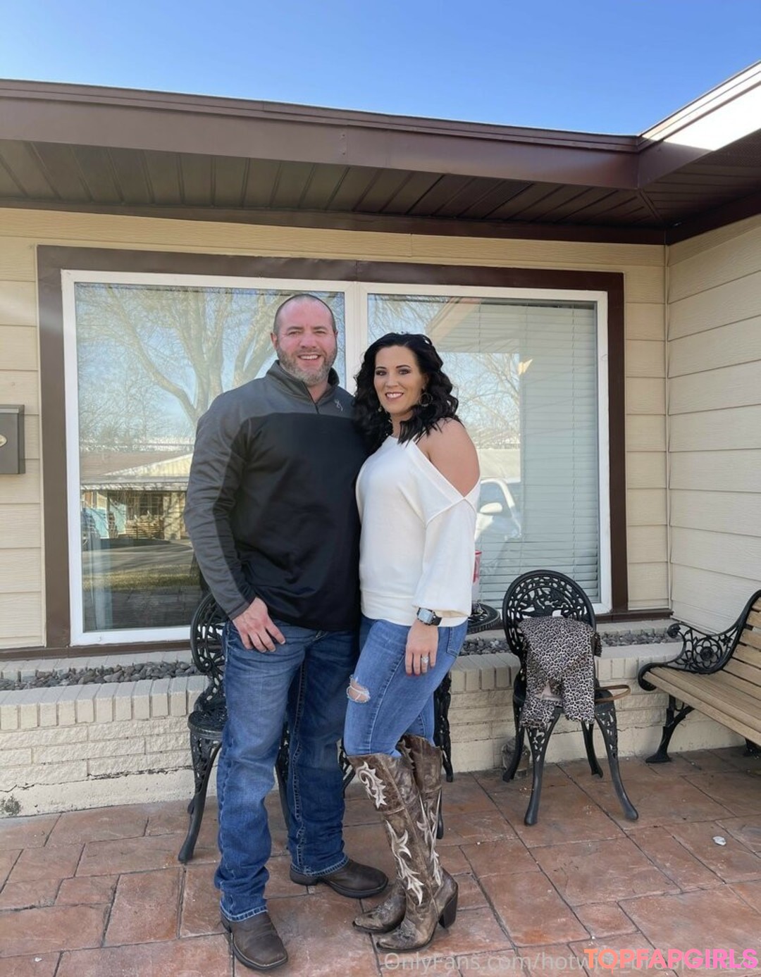 Foto di nudo di fuga di OnlyFans di Hotwifebrookeblaze #58 Foto di nudo di fuga di OnlyFans di Hotwifebrookeblaze #58