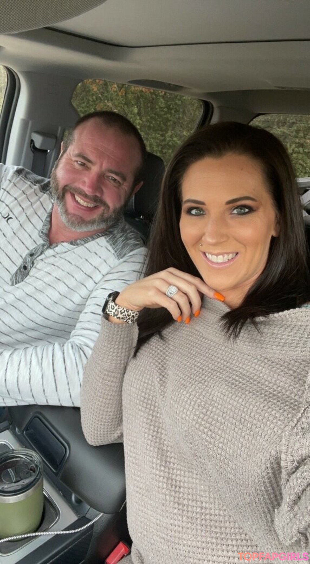 Foto di nudo di fuga di OnlyFans di Hotwifebrookeblaze #7 Foto di nudo di fuga di OnlyFans di Hotwifebrookeblaze #7