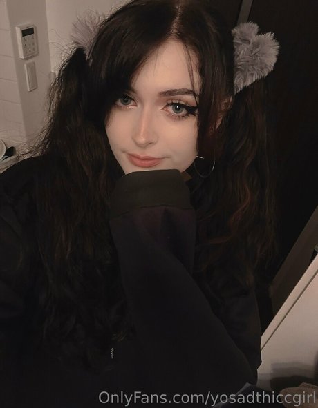 Yosadthiccgirl