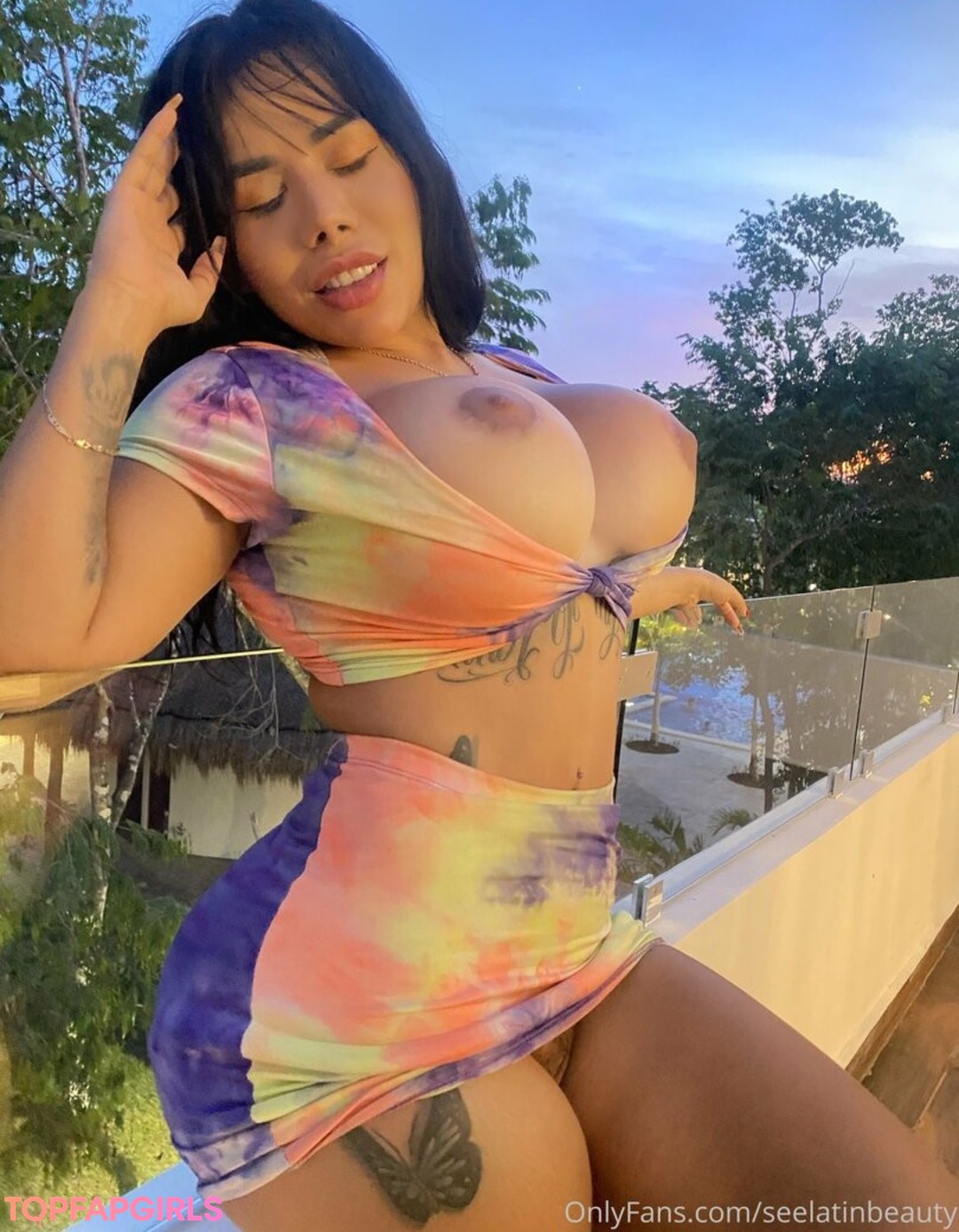 Foto di nudo di fuga di OnlyFans di Seelatinbeauty #58 Foto di nudo di fuga di OnlyFans di Seelatinbeauty #58