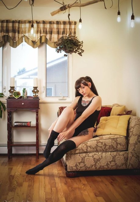 Foto di nudo di fuga di OnlyFans di Camillatheelf