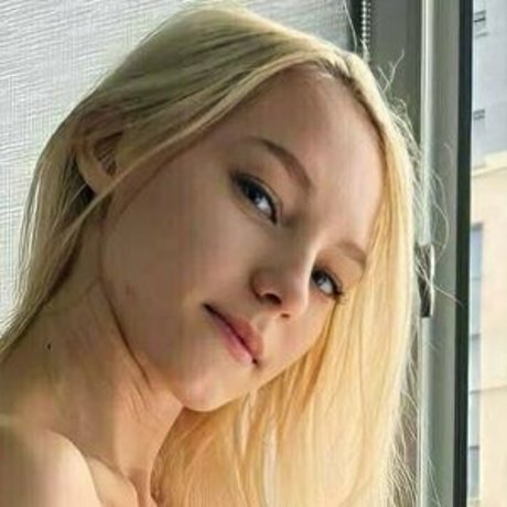 Foto di nudo di fuga di OnlyFans di Marytishh