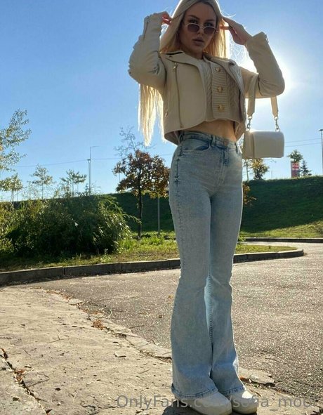 Foto di nudo di fuga di OnlyFans di Sofiamoor