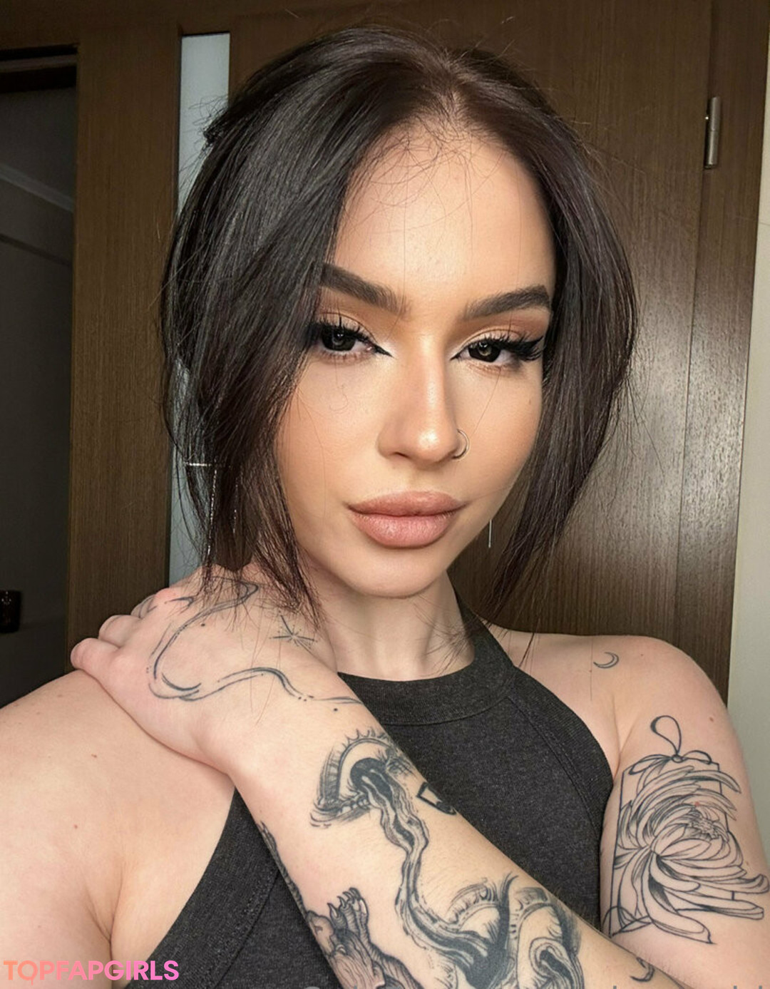 Foto di nudo di fuga di OnlyFans di Selenagirl #47 Foto di nudo di fuga di OnlyFans di Selenagirl #47