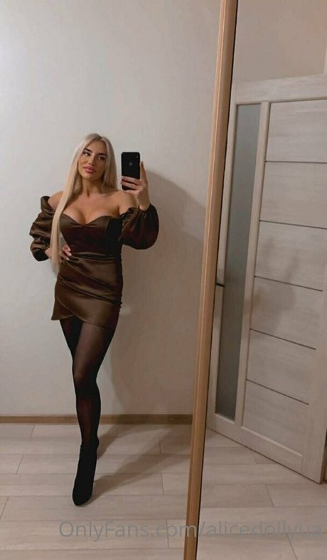 Foto di nudo di fuga di OnlyFans di Alicedollyua
