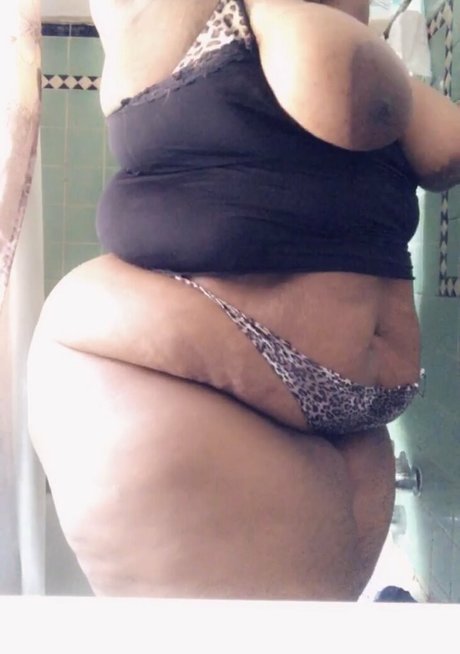 Foto di nudo di fuga di OnlyFans di Magicallyforgettable