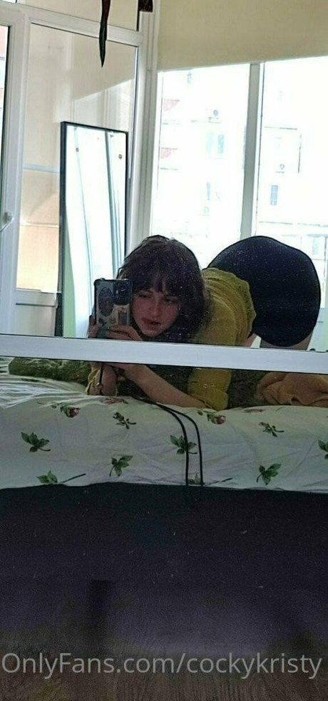 Foto di nudo di fuga di OnlyFans di Cockykristy