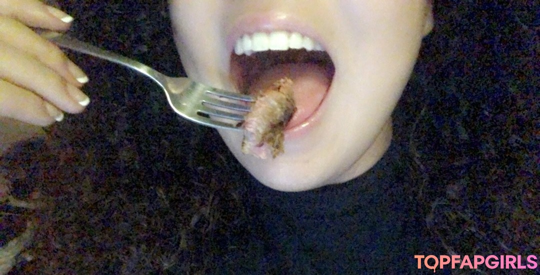 Foto di nudo di fuga di OnlyFans di Arcticgoddess #48 Foto di nudo di fuga di OnlyFans di Arcticgoddess #48