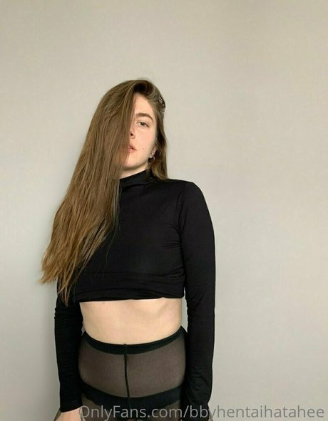 Foto di nudo di fuga di OnlyFans di Aminavalentino