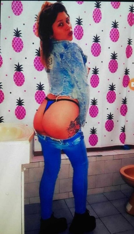 Foto di nudo di fuga di OnlyFans di Lunaestrella10