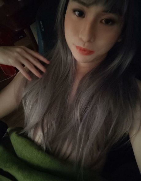 Foto di nudo di fuga di OnlyFans di Lola Bunny