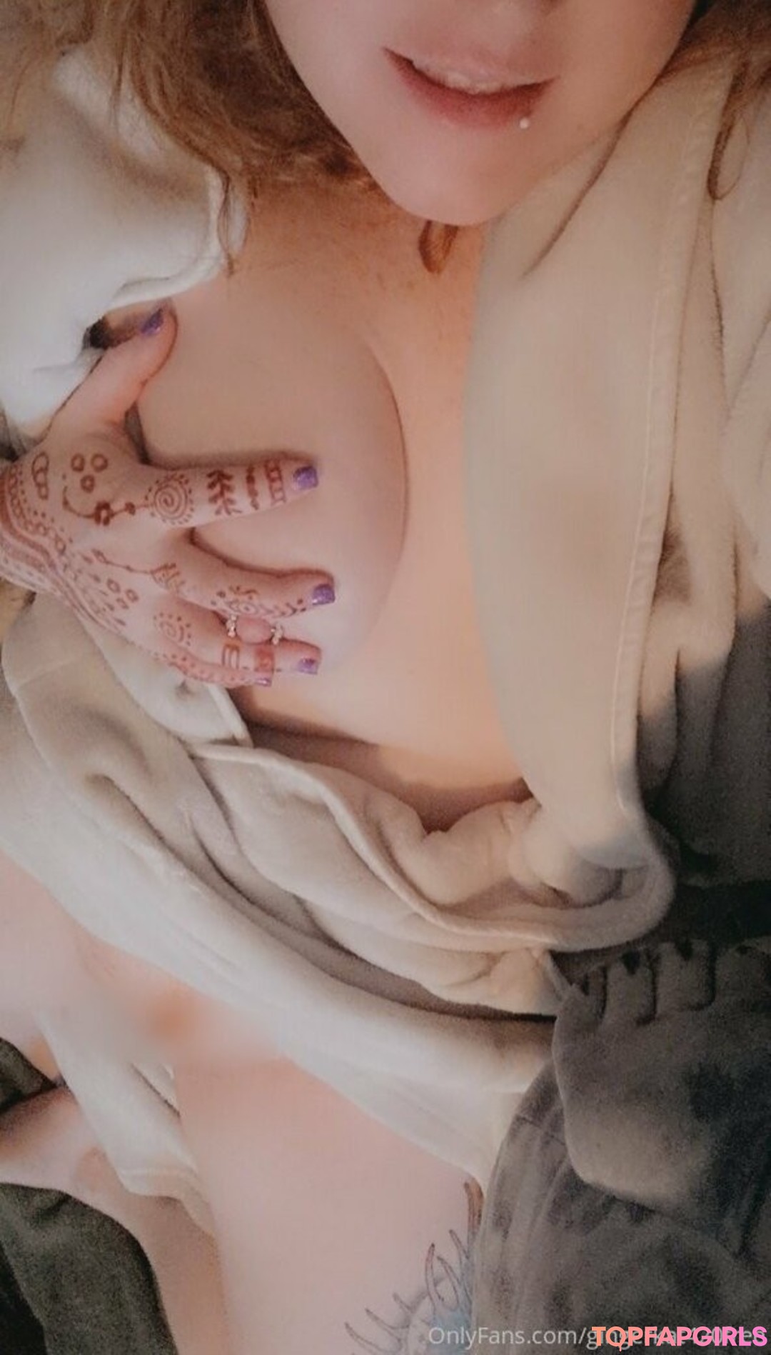 Foto di nudo di fuga di OnlyFans di Gingerkat420free #42 Foto di nudo di fuga di OnlyFans di Gingerkat420free #42