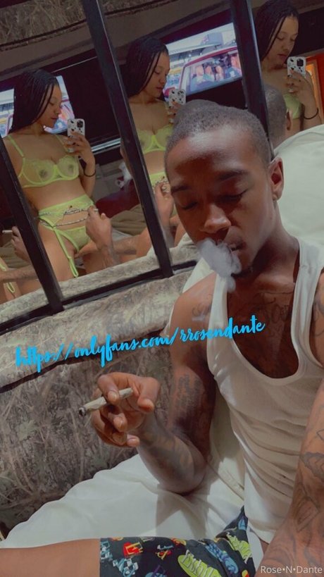 Foto di nudo di fuga di OnlyFans di Rrosendante