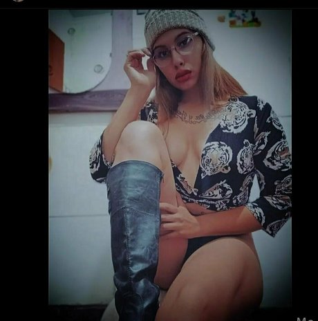 Foto di nudo di fuga di OnlyFans di Kattyok