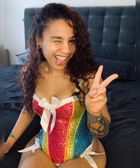 Foto di nudo di fuga di OnlyFans di Kangelstardustxo