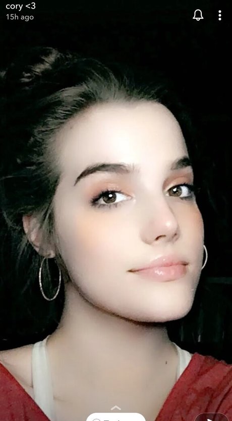 Corrina Rhys
