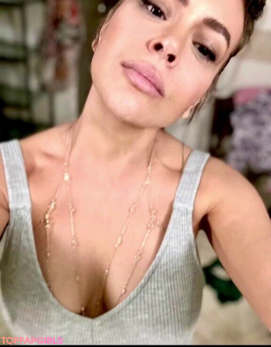 Foto di nudo di fuga di OnlyFans di Alyssa Milano #302 Foto di nudo di fuga di OnlyFans di Alyssa Milano #302