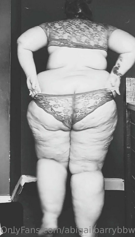 Foto di nudo di fuga di OnlyFans di Abigailbarrybbw