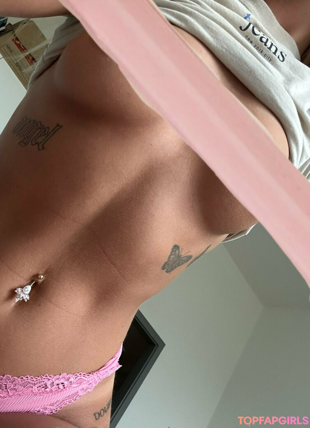 Foto di nudo di fuga di OnlyFans di Vanessajohansen #9 Foto di nudo di fuga di OnlyFans di Vanessajohansen #9