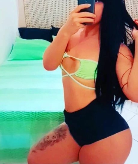 Foto di nudo di fuga di OnlyFans di Natyely
