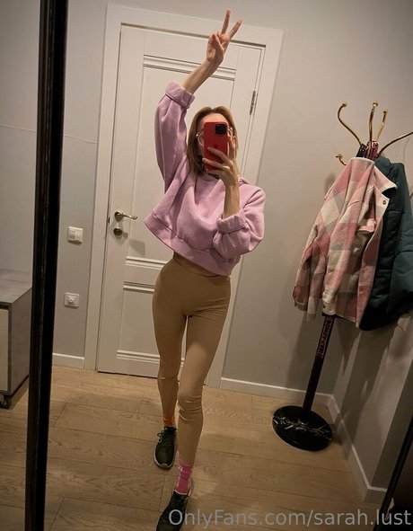 Foto di nudo di fuga di OnlyFans di Sarahlust