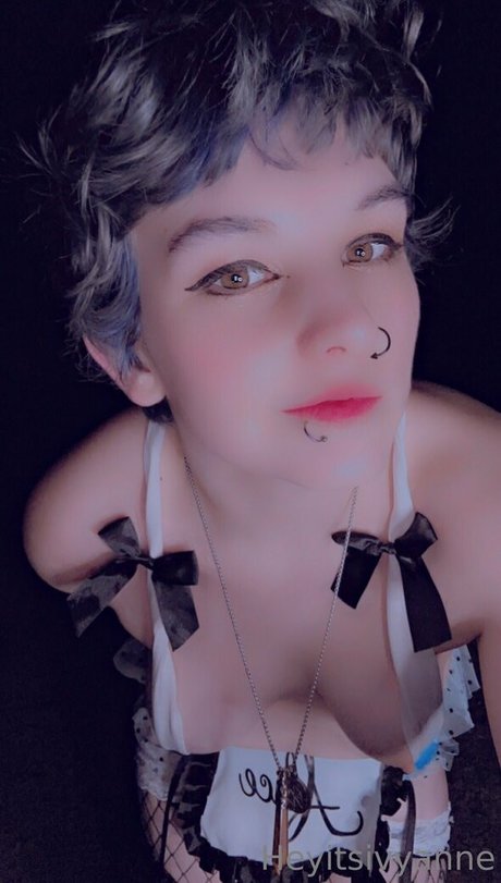 Foto di nudo di fuga di OnlyFans di Heyitsivyanne