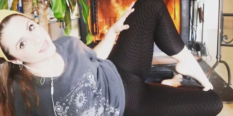 Foto di nudo di fuga di OnlyFans di Merona Asmr
