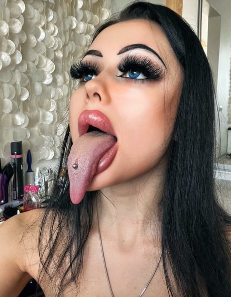 Foto di nudo di fuga di OnlyFans di Alison Beth