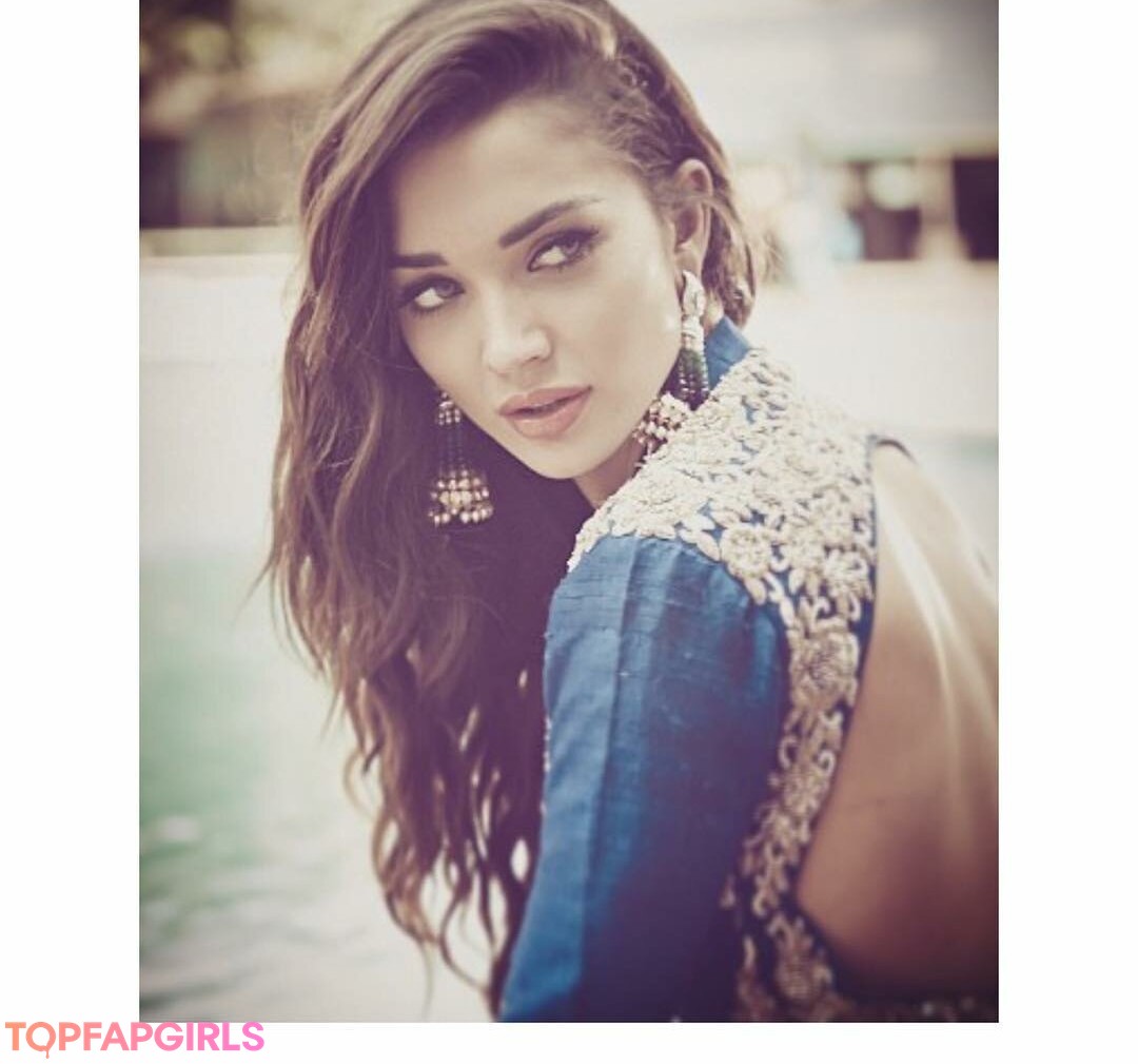 Foto di nudo di fuga di OnlyFans di Amy Jackson #96 Foto di nudo di fuga di OnlyFans di Amy Jackson #96