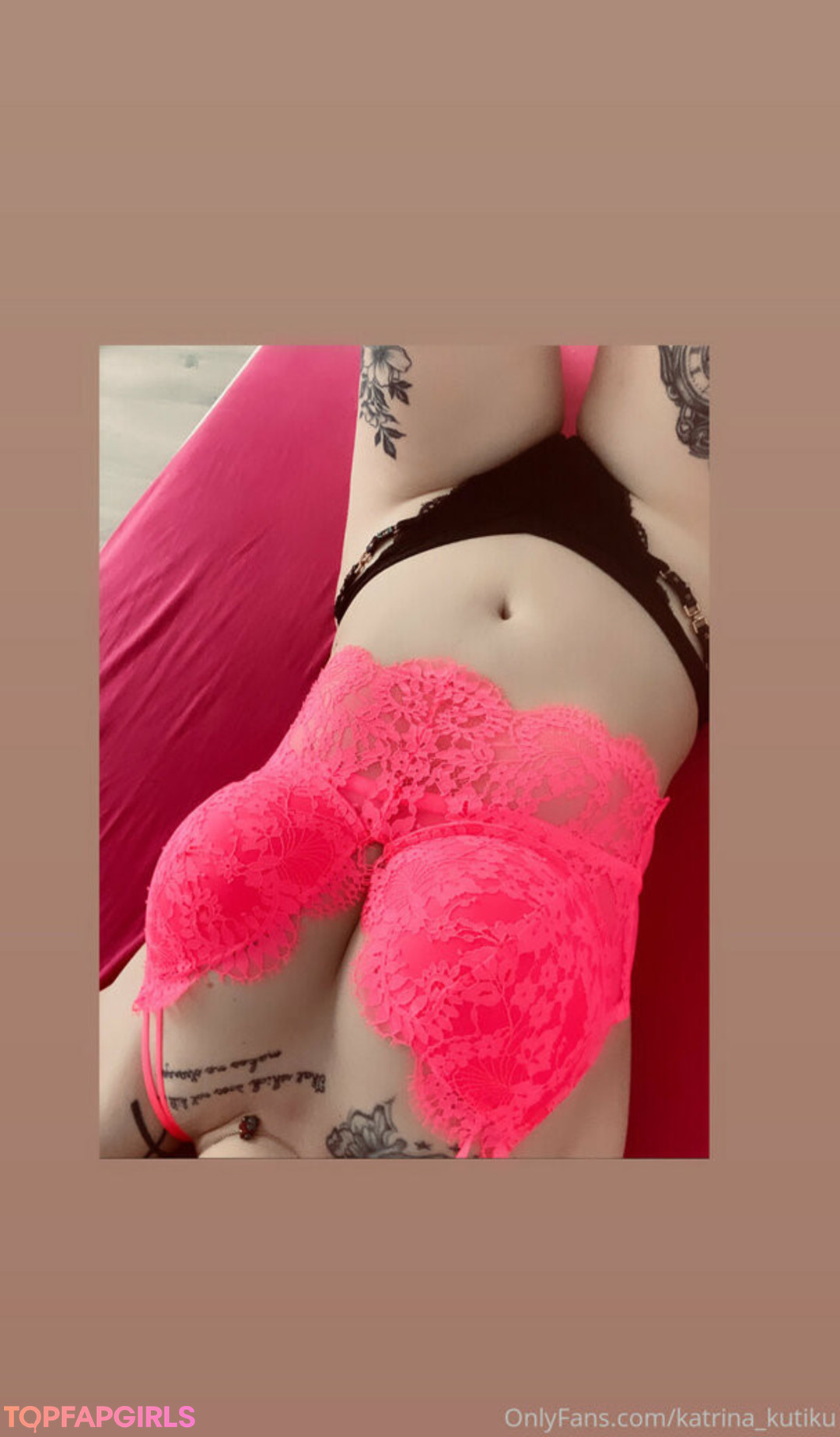 Foto di nudo di fuga di OnlyFans di Katrinakutiku #266 Foto di nudo di fuga di OnlyFans di Katrinakutiku #266
