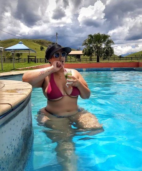 Foto di nudo di fuga di OnlyFans di Eliete Campos