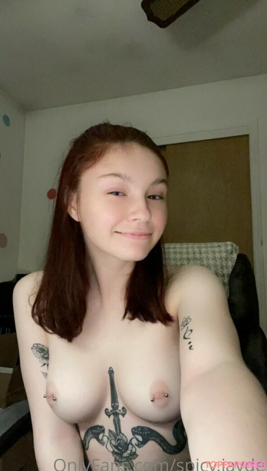 Foto di nudo di fuga di OnlyFans di Spicy Jade #24 Foto di nudo di fuga di OnlyFans di Spicy Jade #24