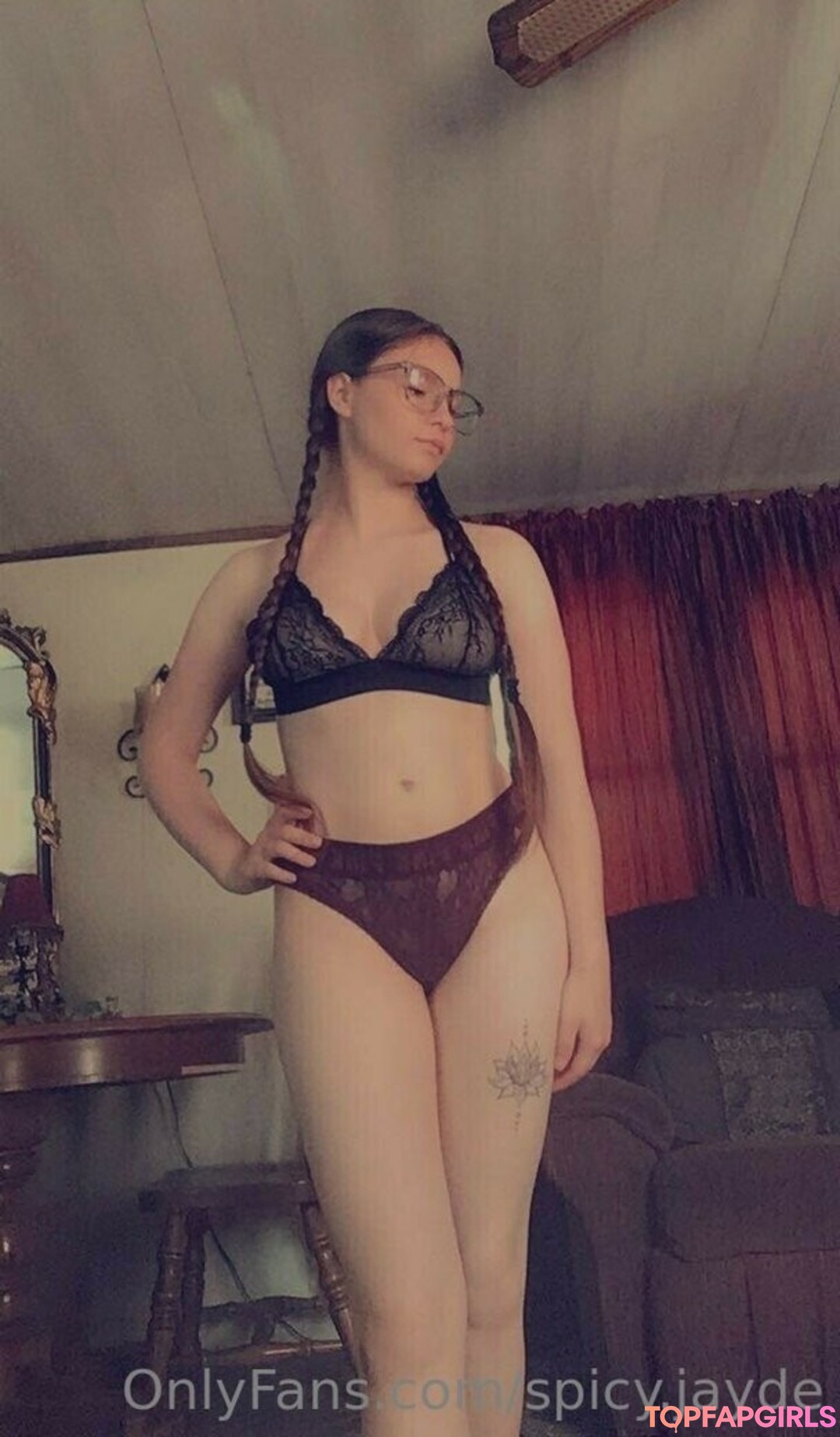 Foto di nudo di fuga di OnlyFans di Spicy Jade #65 Foto di nudo di fuga di OnlyFans di Spicy Jade #65