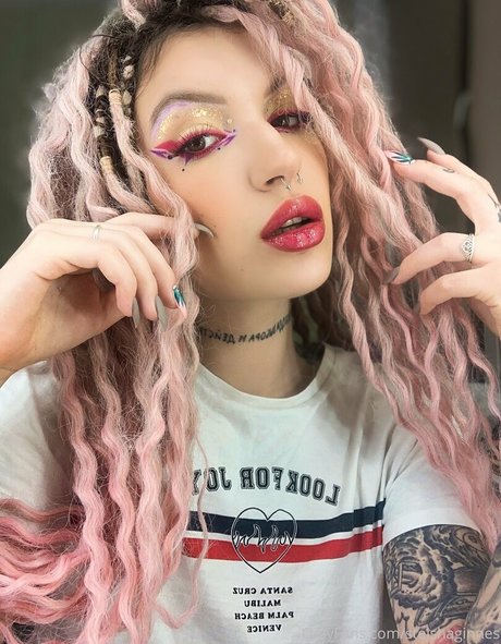 Foto di nudo di fuga di OnlyFans di Dearanasteisha8