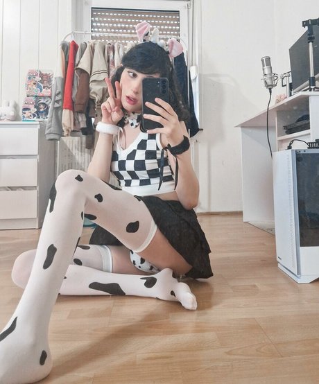 Foto di nudo di fuga di OnlyFans di Puruchuu