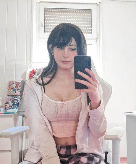Foto di nudo di fuga di OnlyFans di Puruchuu