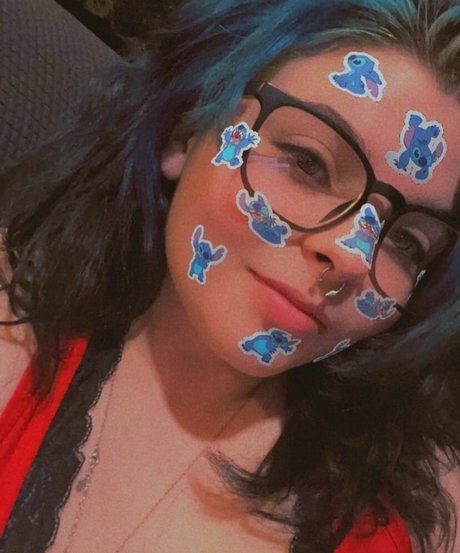 Foto di nudo di fuga di OnlyFans di Littlemadds26