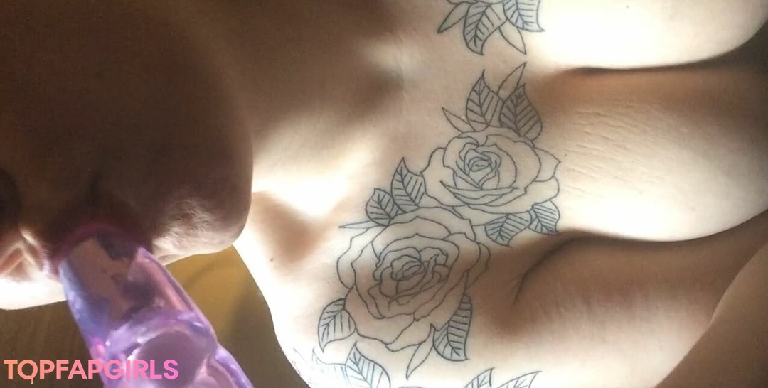 Foto di nudo di fuga di OnlyFans di Winter Pierzina #41 Foto di nudo di fuga di OnlyFans di Winter Pierzina #41