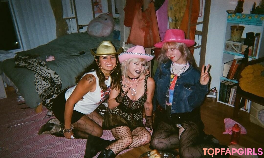 Foto di nudo di fuga di OnlyFans di Paris Sun #71 Foto di nudo di fuga di OnlyFans di Paris Sun #71