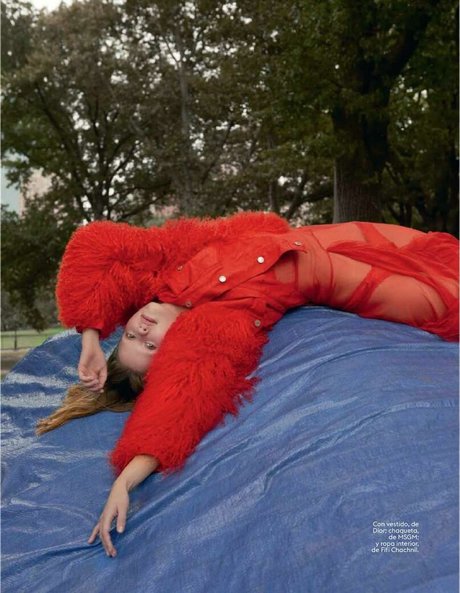 Mia Goth