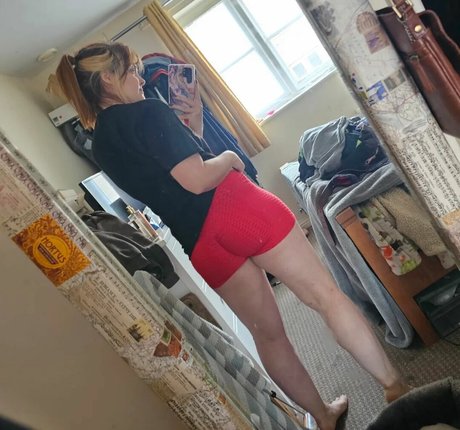 Foto di nudo di fuga di OnlyFans di Constanceflame