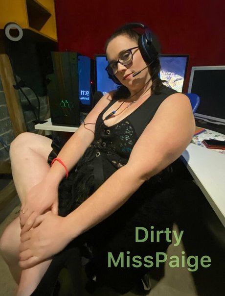 Dirtymisstresspaige