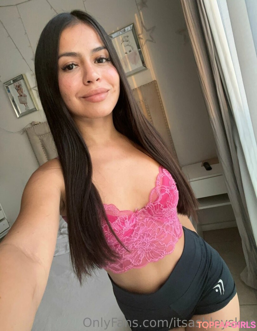 Foto di nudo di fuga di OnlyFans di Itsashleyskye #41 Foto di nudo di fuga di OnlyFans di Itsashleyskye #41