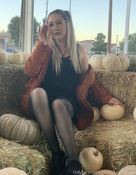 Foto di nudo di fuga di OnlyFans di Crybbyrain